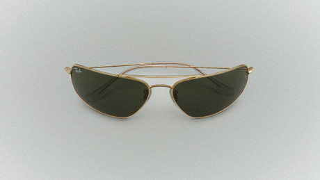 Ray-Ban